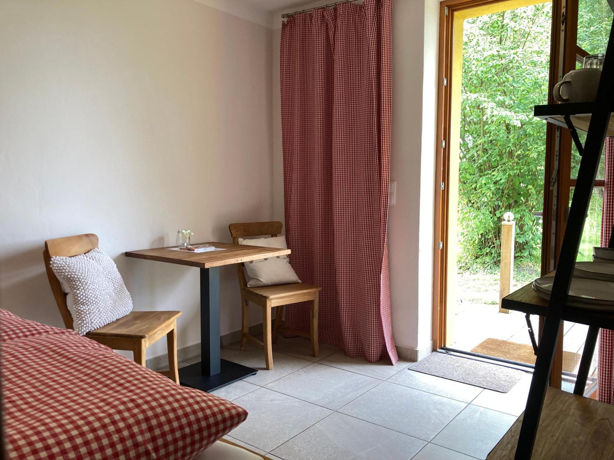 Teichland Linum Apartments Fehrbellin Exterior foto
